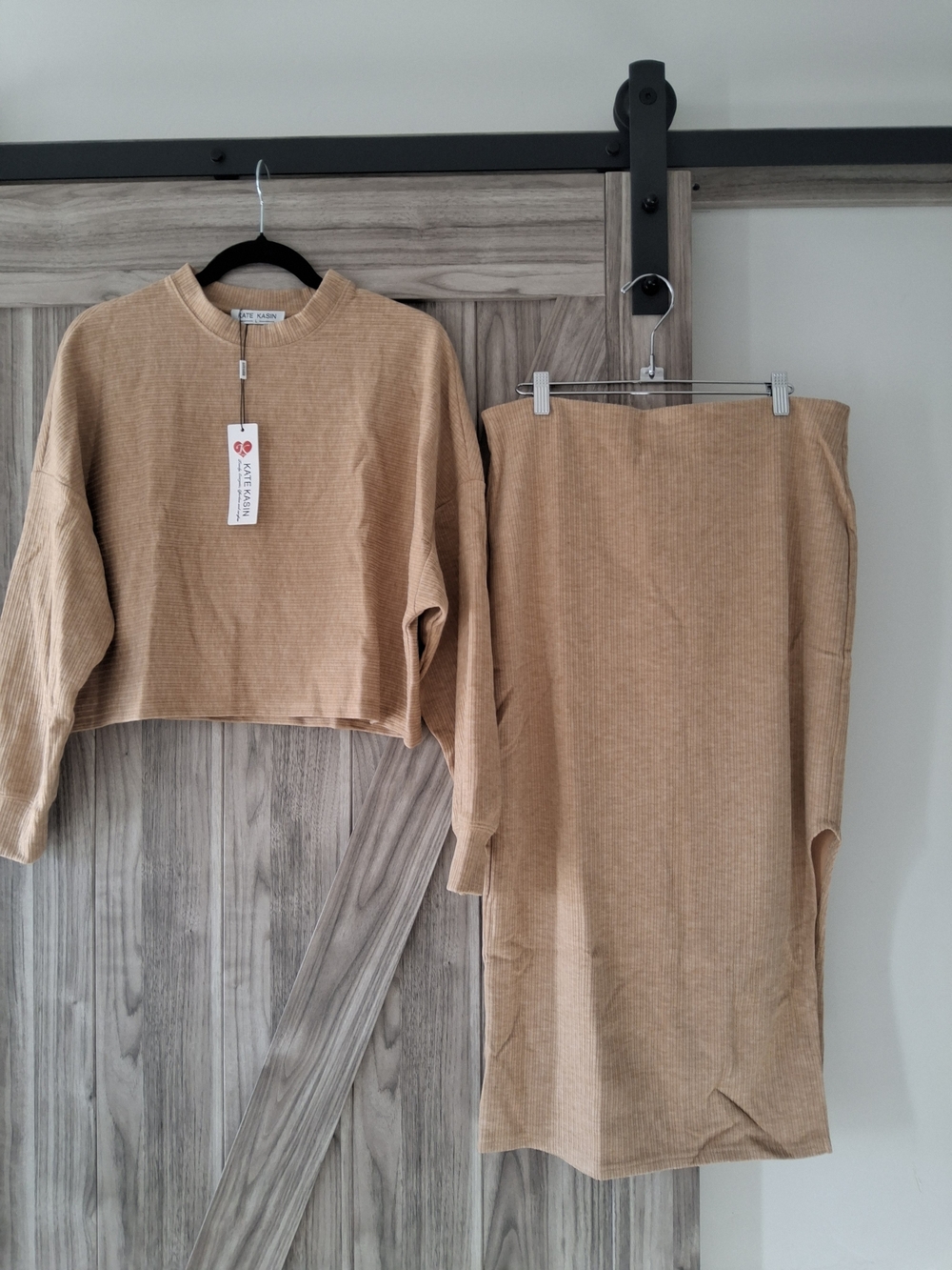Women's Ribbed Straight Skirt & Cropped Top Set - Camel